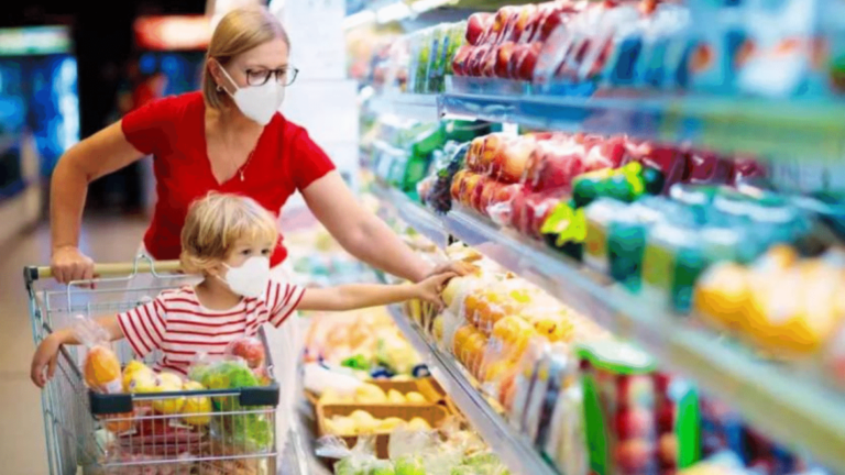 indícame el camino a la tienda de alimentos más cercana