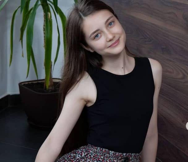 Anna Vlasova (Model) Wiki, Bio, Age, Height, Measurements, Boyfriend, Net Worth, Facts